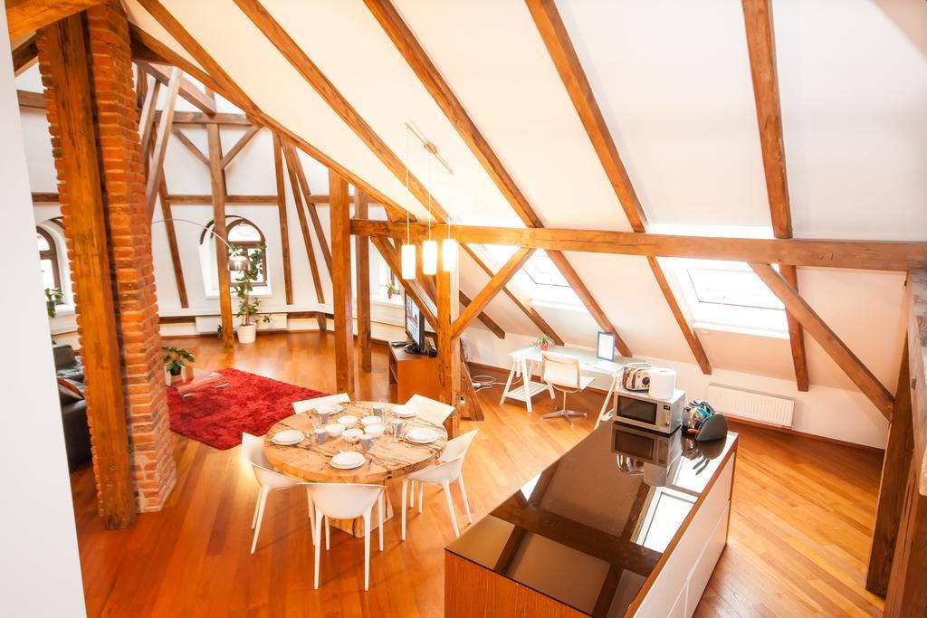 プラハLuxury Loftアパートメント エクステリア 写真